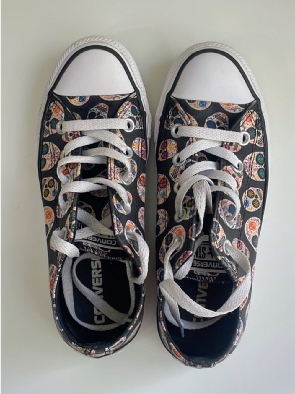 Converse Women’s Low-Top Sneakers with Colorful Sugar Skull Print